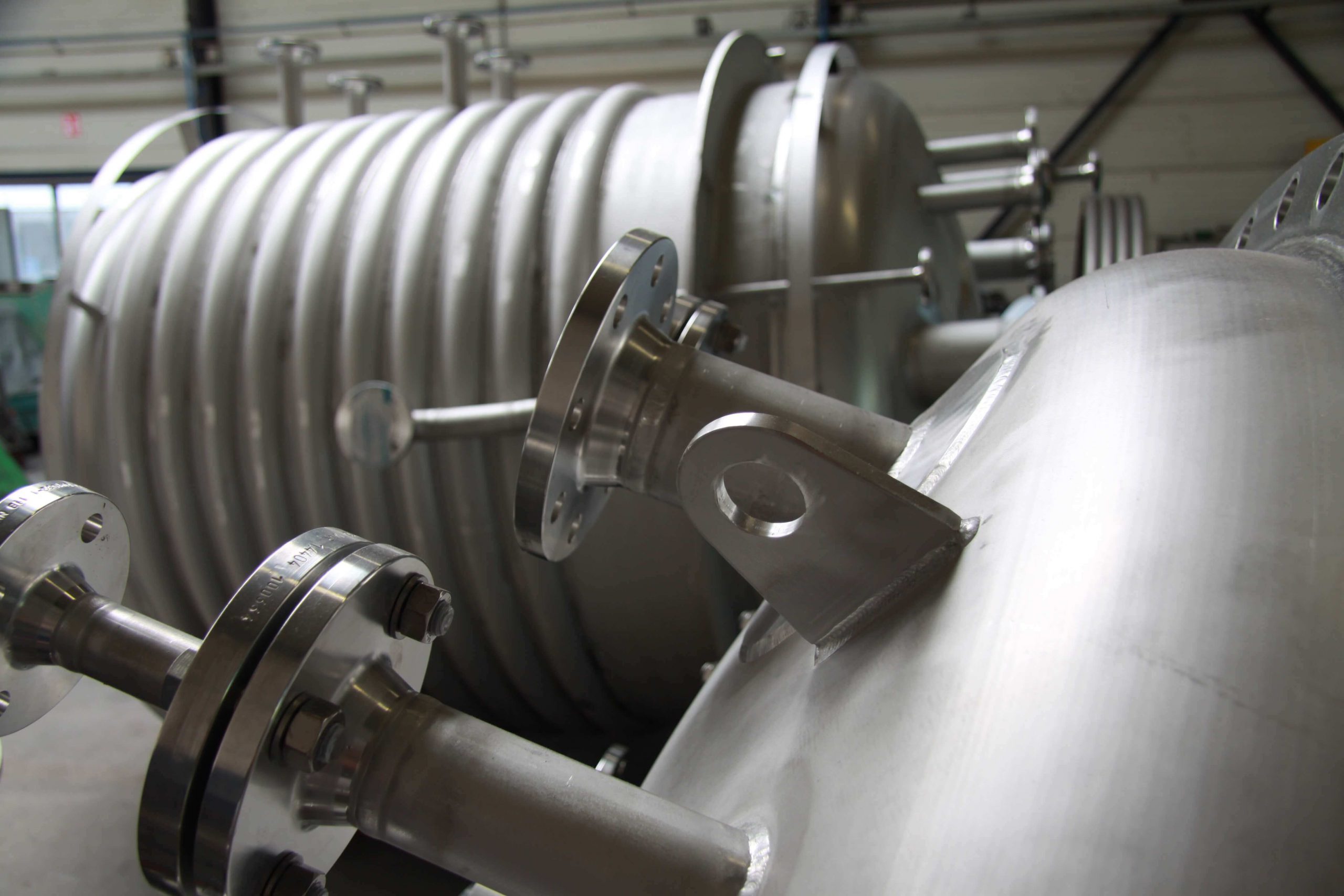 Custom-made stainless steel pressure vessels