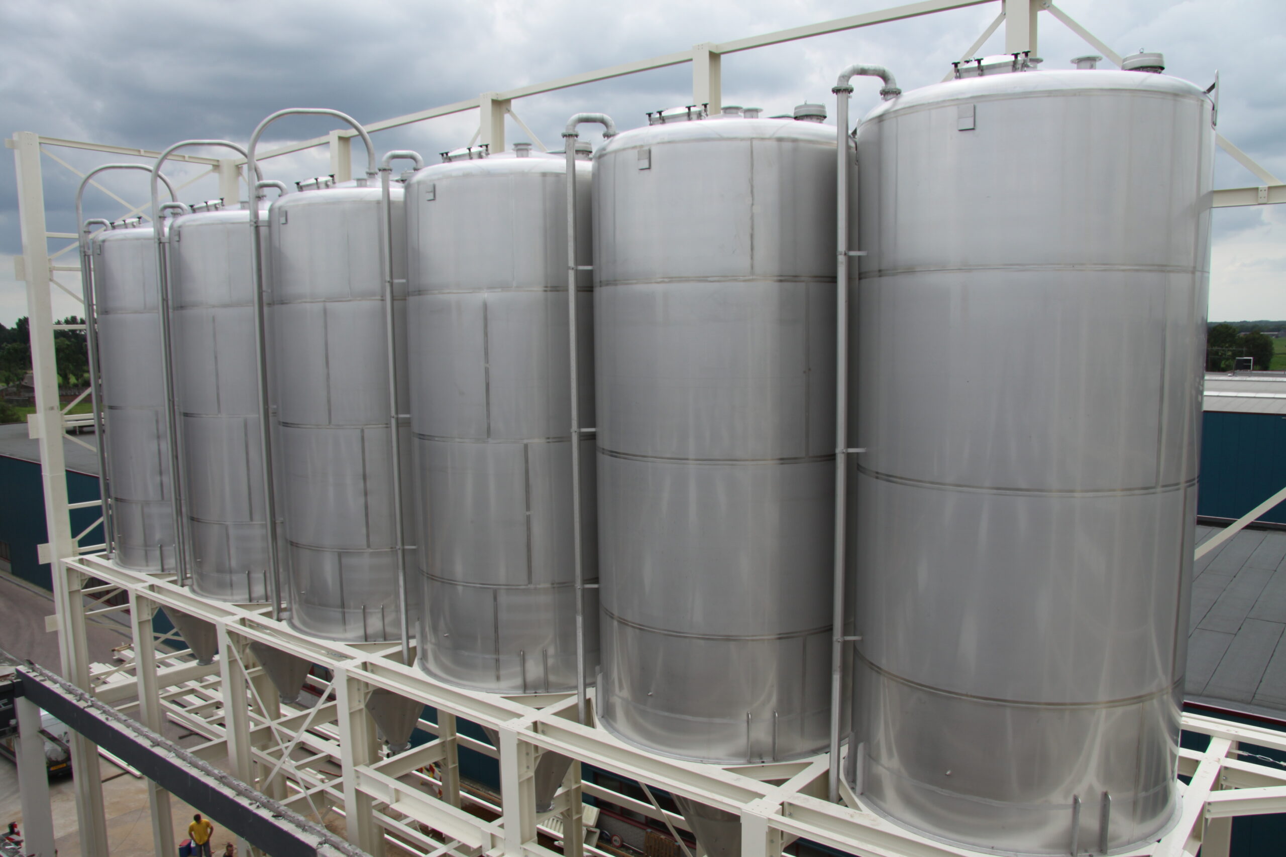 Ruostumaton siilorakentaminen – teräslaadut 304, 316L, duplex ja superduplex | Gpi Tanks