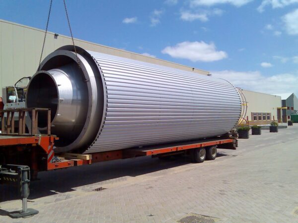 Rvs silo op transport