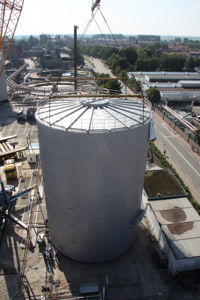 Gpi provided two large storage tanks for an oleochemical manufacturer in Gouda