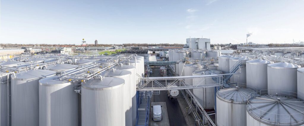 delstählbehälter-Tanks-und-Reactoren-hersteller