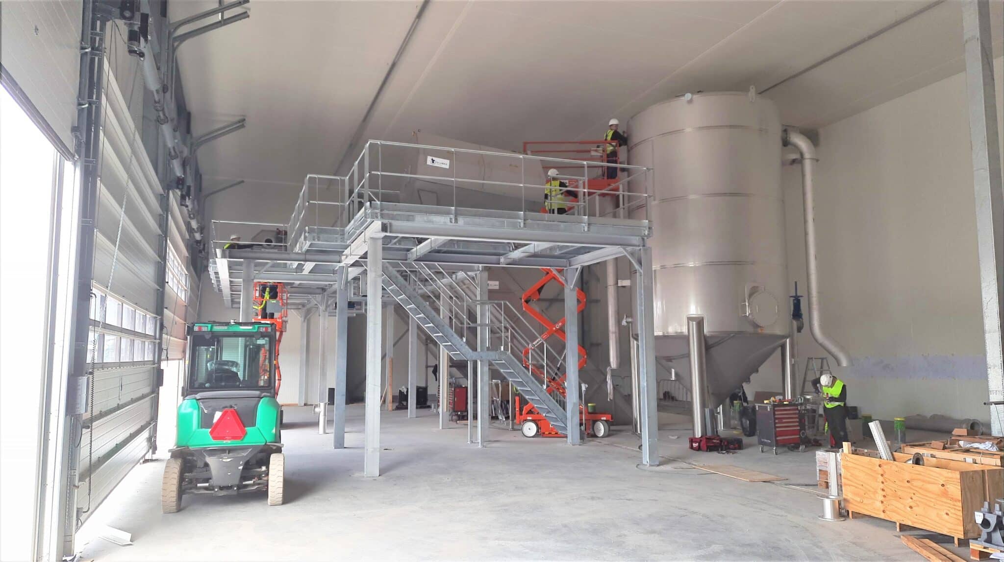 50 m3 rvs buffertank voor Hessing Supervers