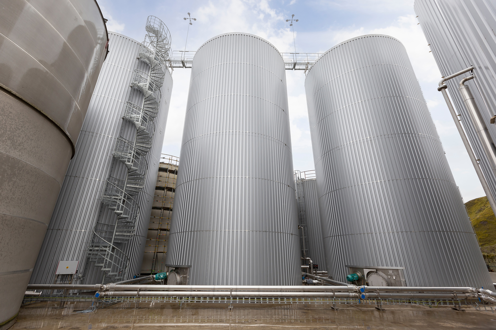Three 1,000 m3 duplex tanks for Labee Group